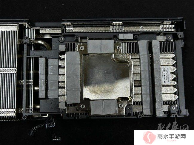 技嘉 GeForce RTX™ 50 系列显示卡正式上市，散热方案全面升级释放强劲性能
