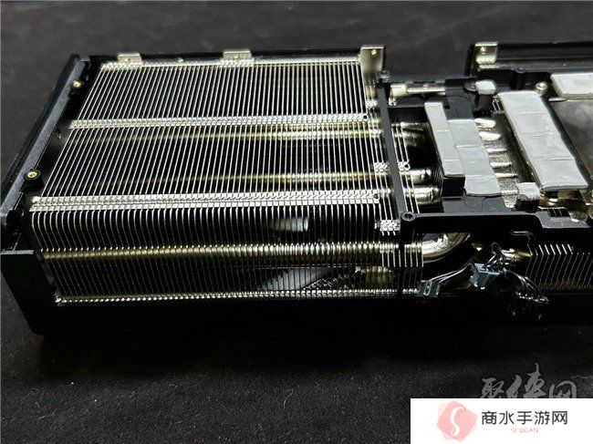 技嘉 GeForce RTX™ 50 系列显示卡正式上市，散热方案全面升级释放强劲性能