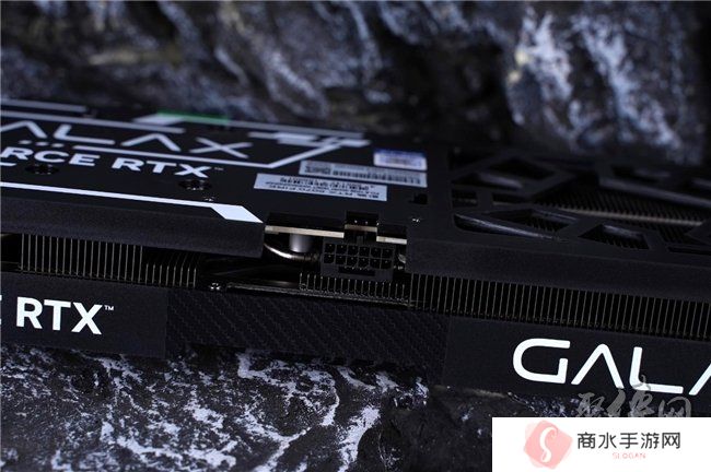 速速拿下这款新卡，影驰RTX 5070 FIRE评测