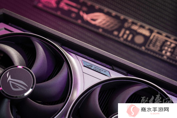 新晋卡皇 ROG ASTRAL RTX5090D夜神显卡登场！